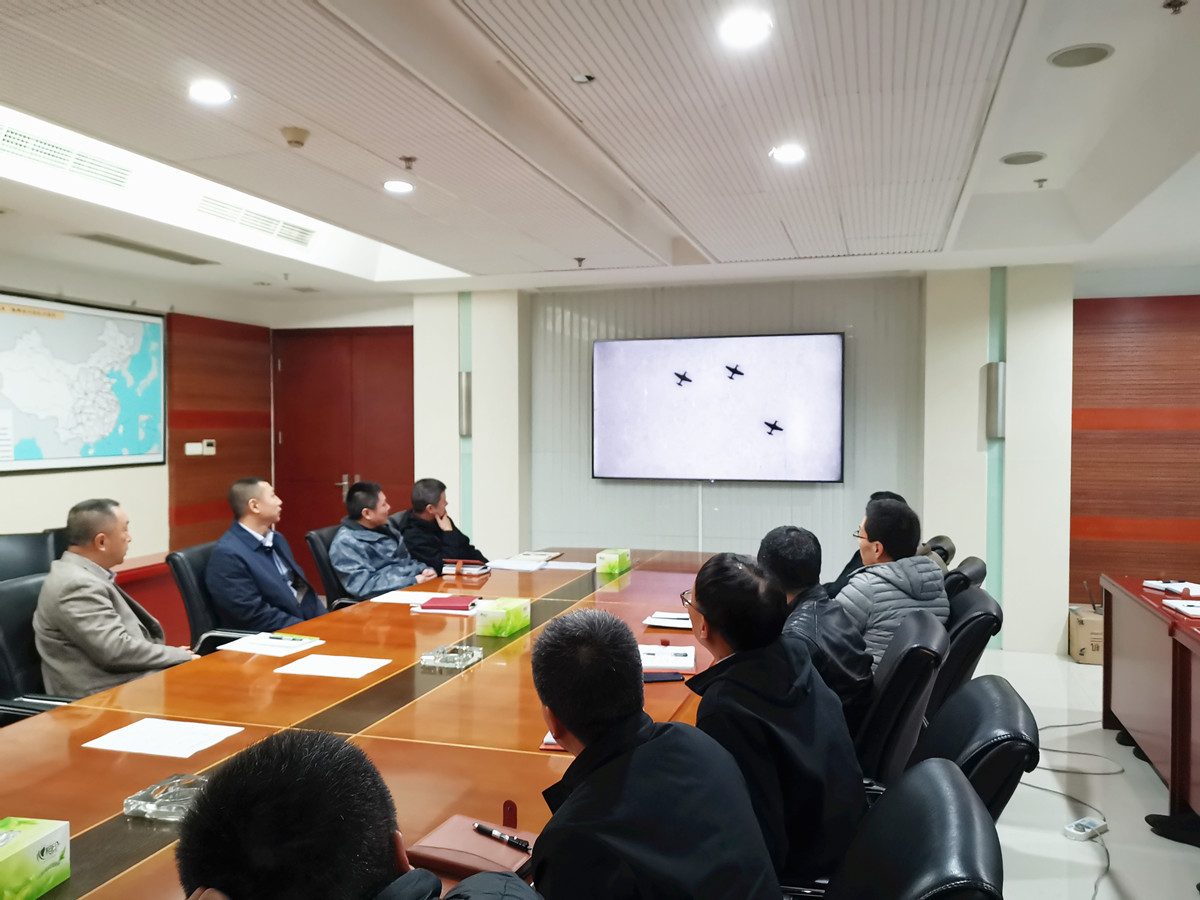 第二党支部组织全体党员参观“伟大历程辉煌成就—庆祝中华人民共和国成立70周年大型成就展”网上展馆2_副本 - 副本.jpg