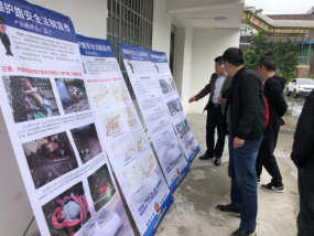 万南公司开展“安全宣传进社区 便民服务送上门”实践活动.png